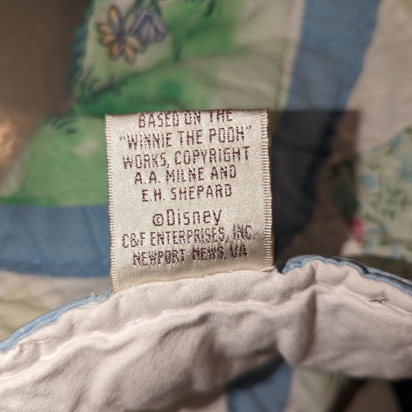 Vintage Classic Pooh Winnie the Pooh butterfly Baby Crib Blanket Quilt Quilted - Picture 8 of 16